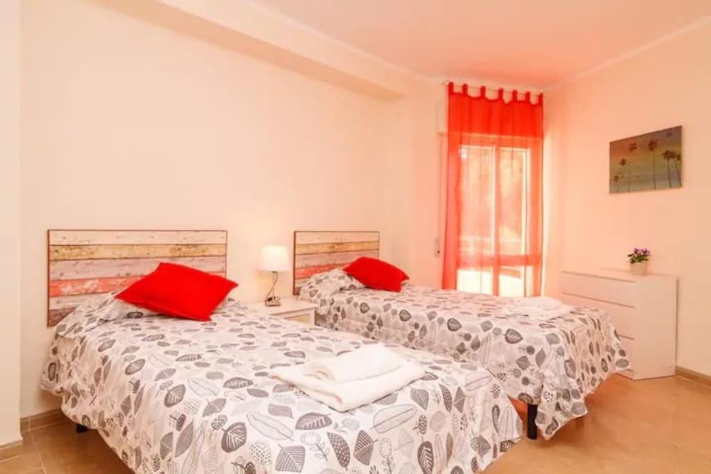 Piso Precioso Con Vistas Al Mar. Apartman Nerja Kültér fotó